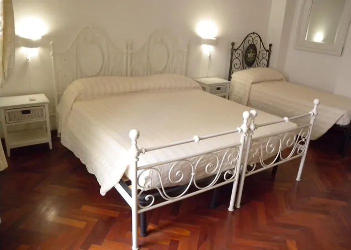 Maison Rococo מרטינה פרנקה